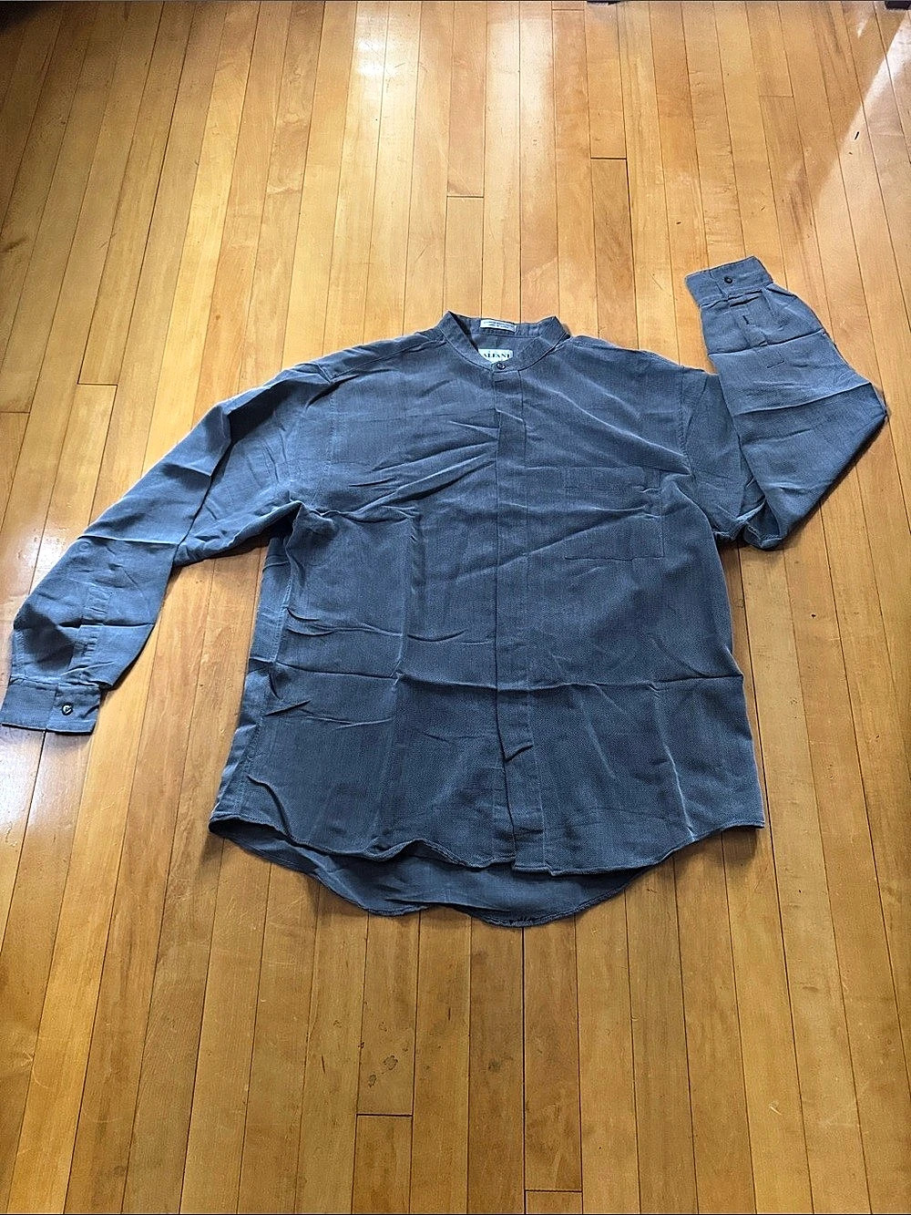 Alfani grey Long Sleeve mock neck Button Down men’s XL